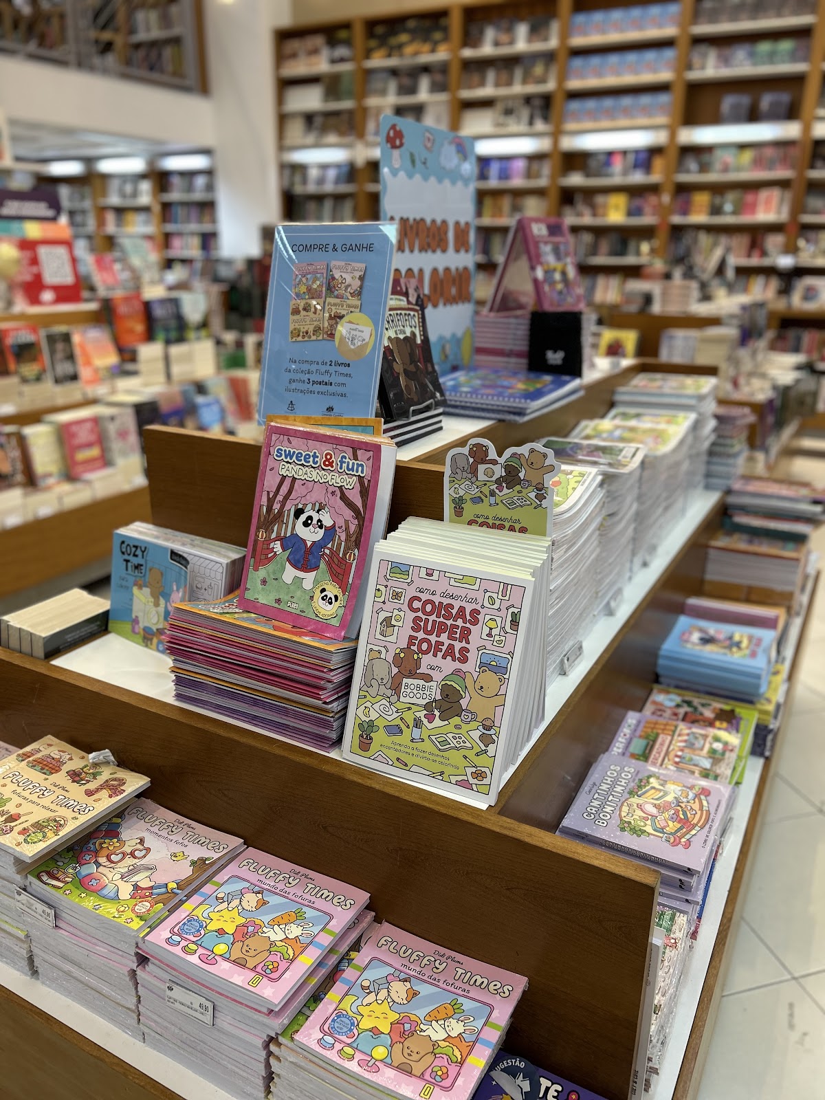 Livros de colorir “Bobbie Goods” dominam lista dos mais vendidos no Brasil pelo quinto mês consecutivo